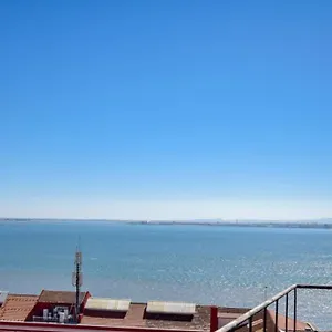 https://apt-stylish-central.hotels-lisbon-portugal.com